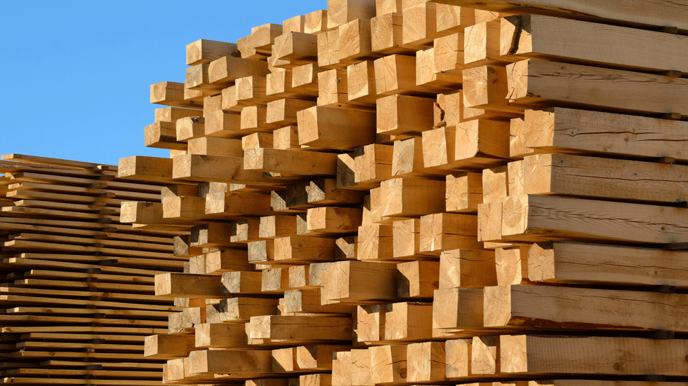 Pile de bois d'oeuvre