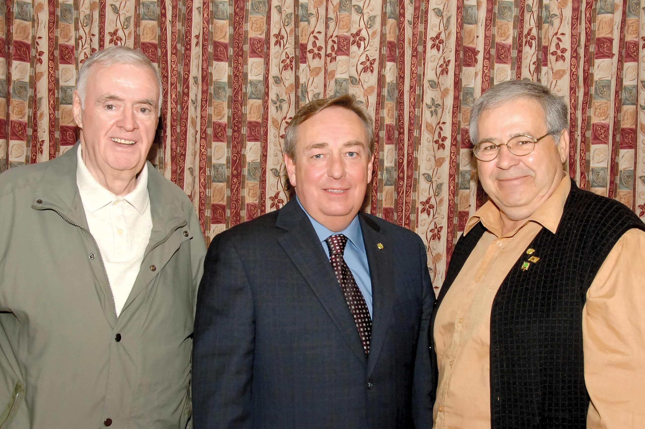 Photo de Jeannot Picard, François Vaudreuil et Rodrigue Chartier (mars 2005)